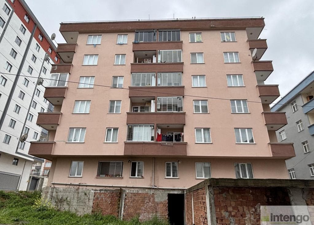 ESPİYE MERKEZ MAHALLESİ'NDE SATILIK DAİRE (AB-1196)