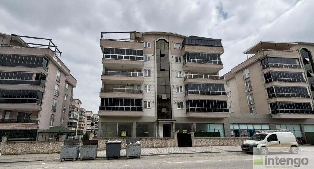 İNEGÖL HAMZABEY CADDESİ'NDE SATILIK DÜKKAN (AB-1209)
