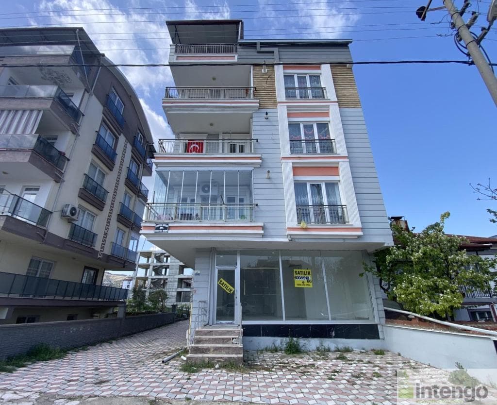 BURDUR MERKEZ EMEK MAHALLESİ'NDE SATILIK DEPOLU DÜKKAN (100851866)