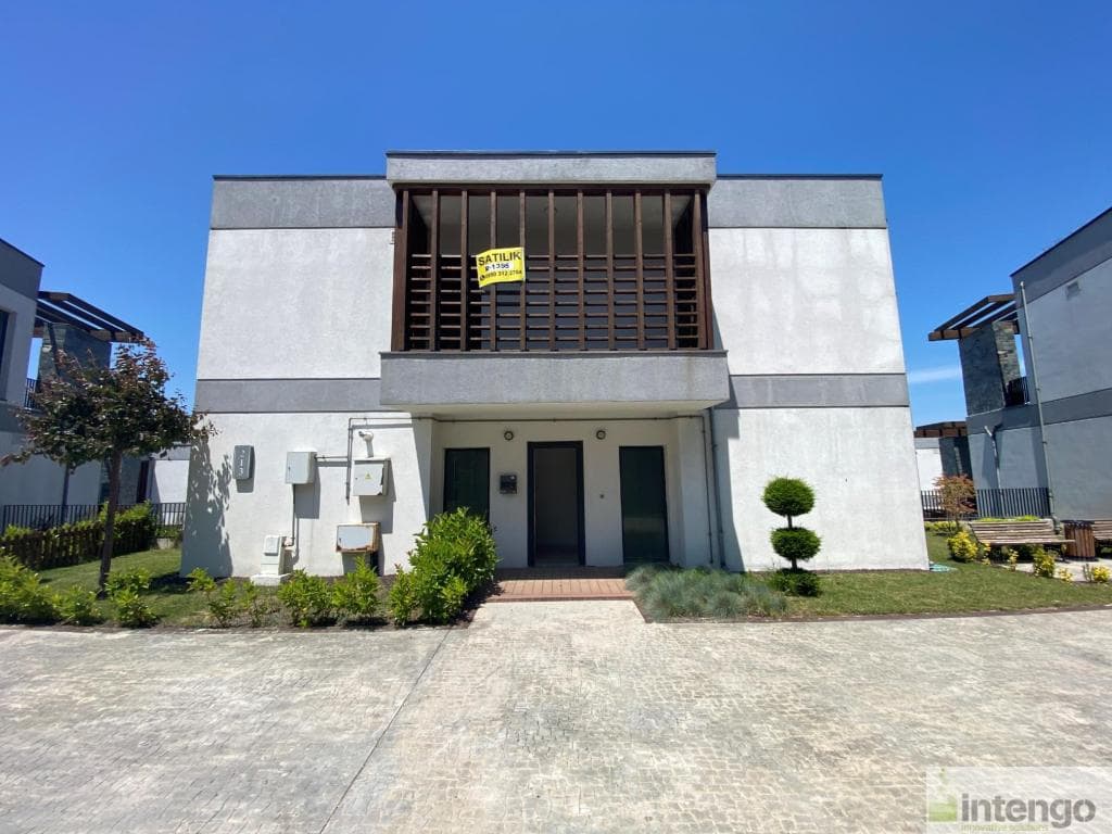 BENİM KENTİM YALOVA SİTESİ'NDE SATILIK DENİZ MANZARALI VİLLA (R-1395)