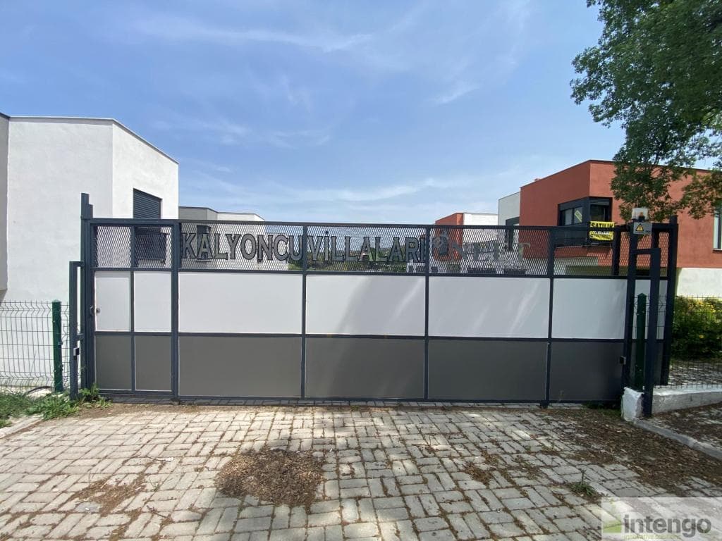 FOÇA KALYONCU VİLLALARI'NDA SATILIK DUBLEKS VİLLA (R-1591)